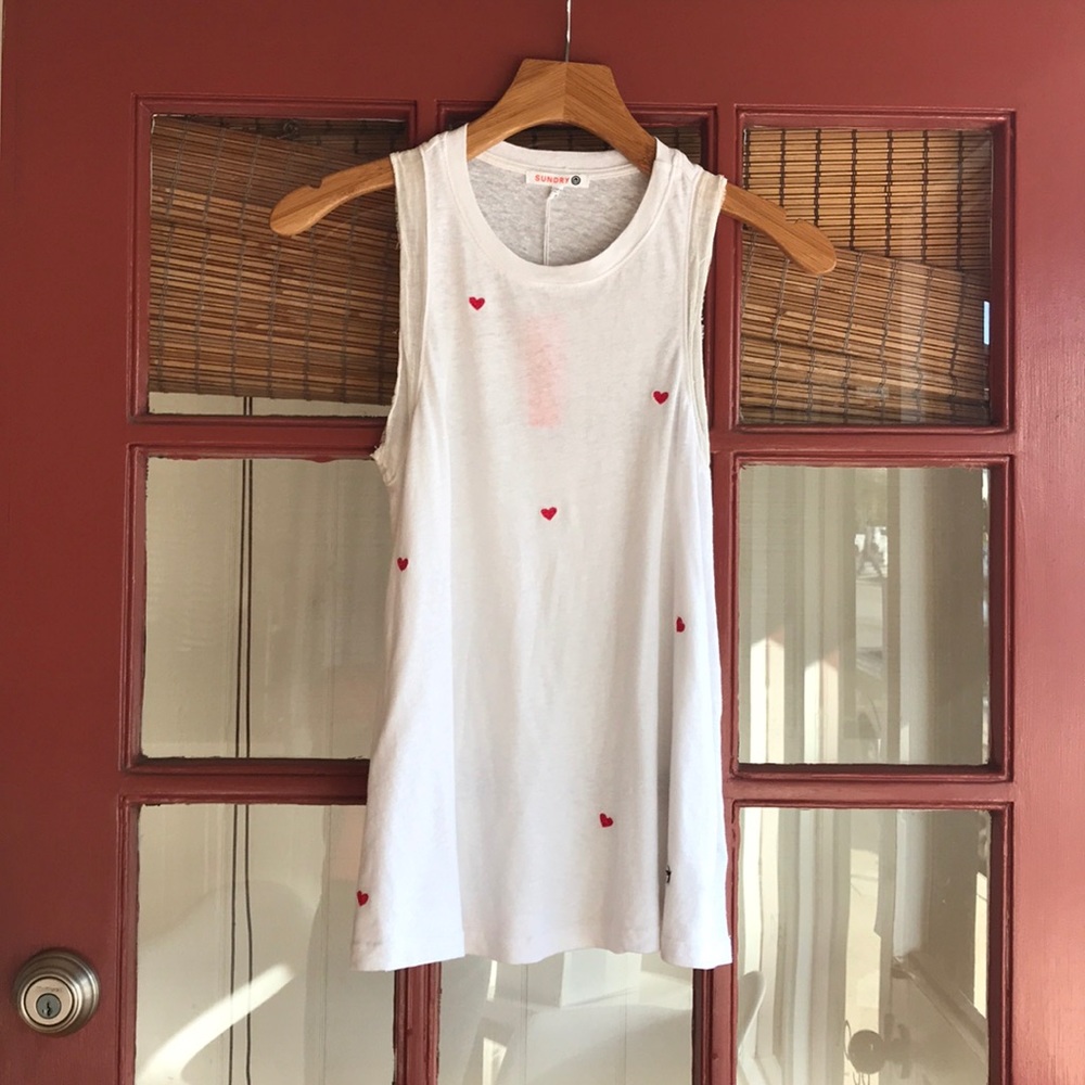 Sundry Heart Tank